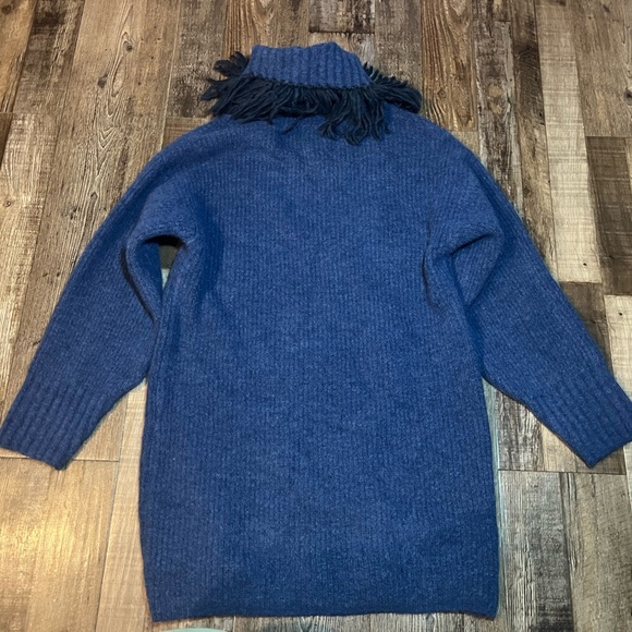 Something Navy Fringe Wool Turtleneck Sweater Dress in Navy Size Small NWT - Picture 6 of 8